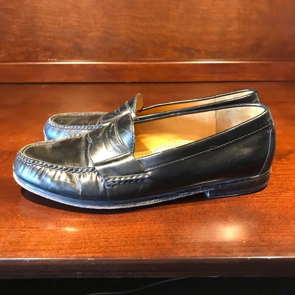 Men Cole Haan Penny Loafers Size 10M. BLACK